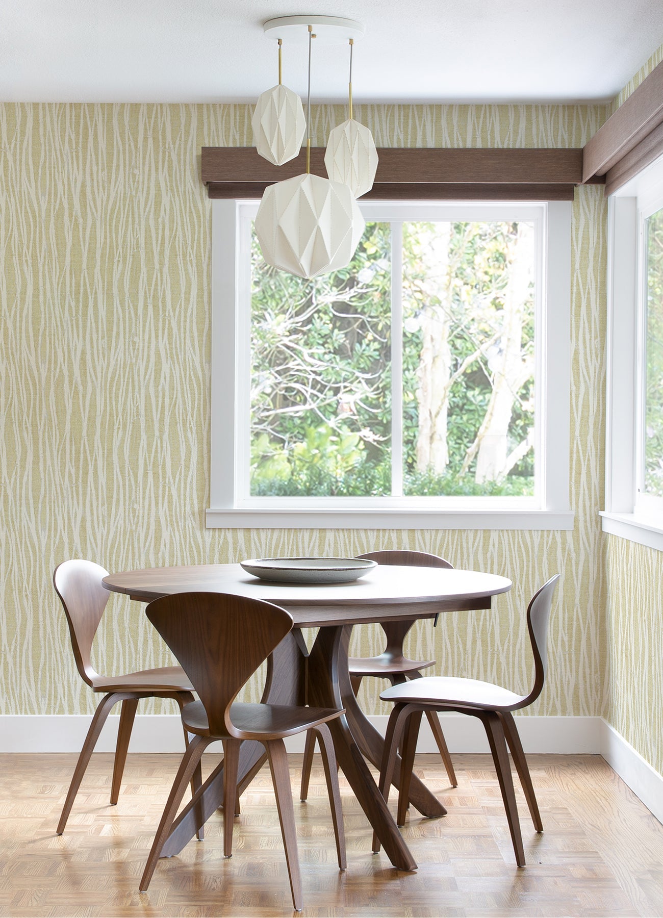 nazar-stripe-wallpaper-yellow-york-wallcoverings-2975-26249