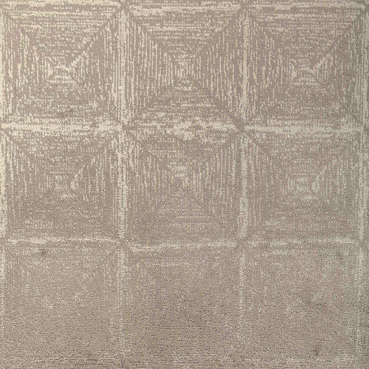 Illuminati - Prosecco - KRAVET CONTRACT Fabric