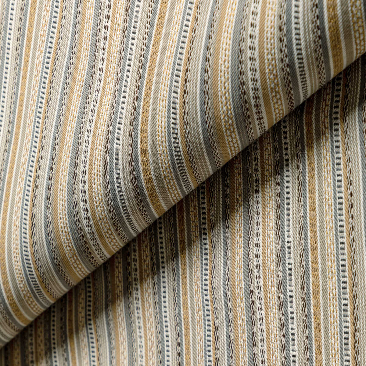 Kisco - Bronze - KRAVET CONTRACT Tela