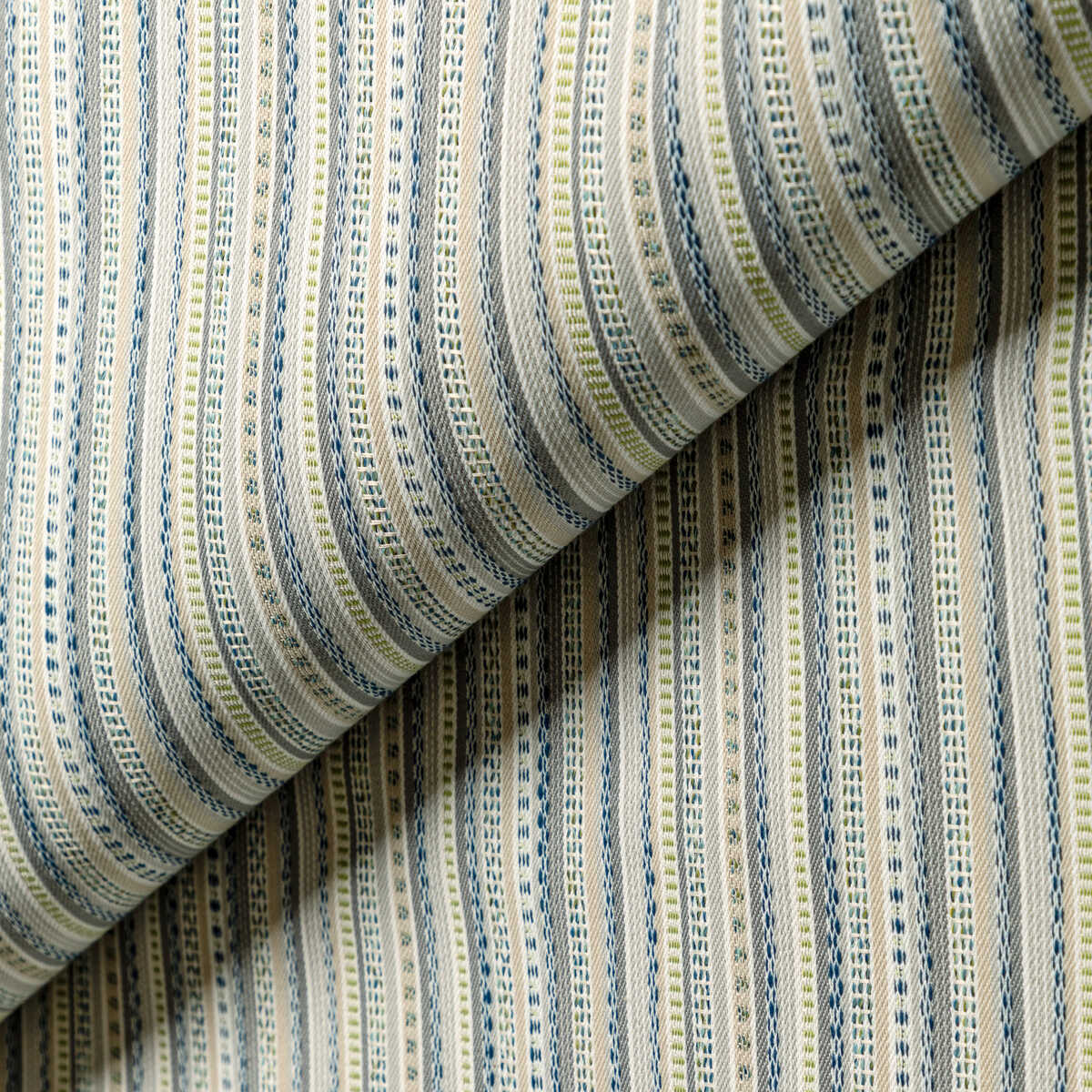 Kisco - Fountain - KRAVET CONTRACT Fabric