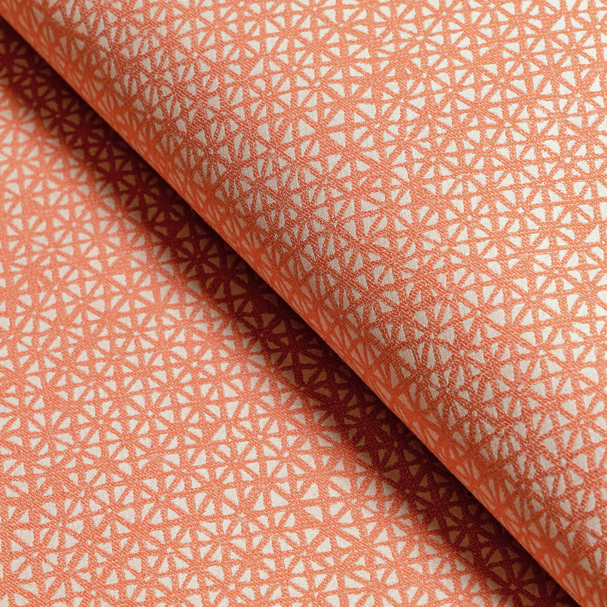 Kinzie - Coral - KRAVET CONTRACT Tela