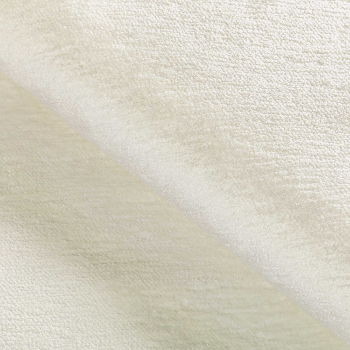 Puppy Love - Snow - KRAVET BASICS Fabric