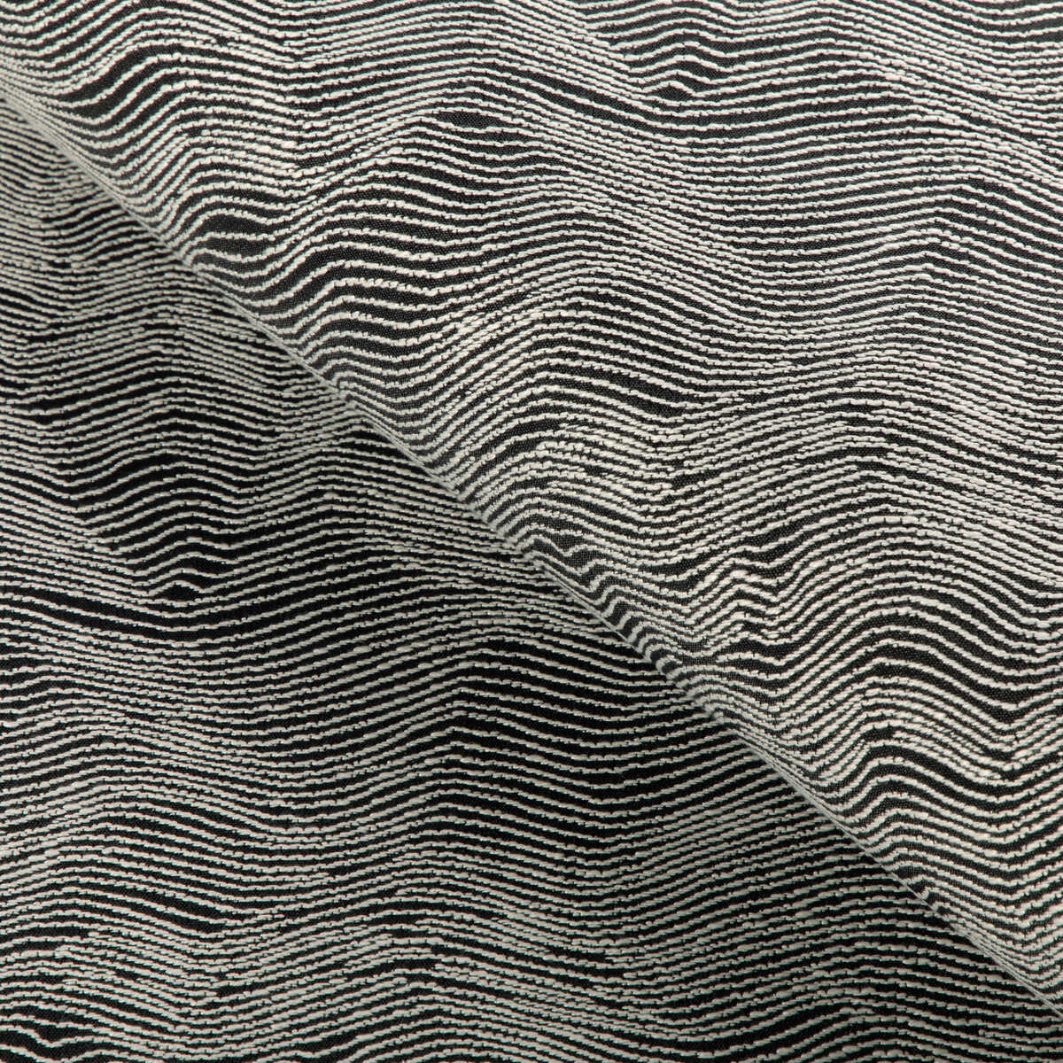 Watery Motion - Pepper - KRAVET DESIGN Fabric