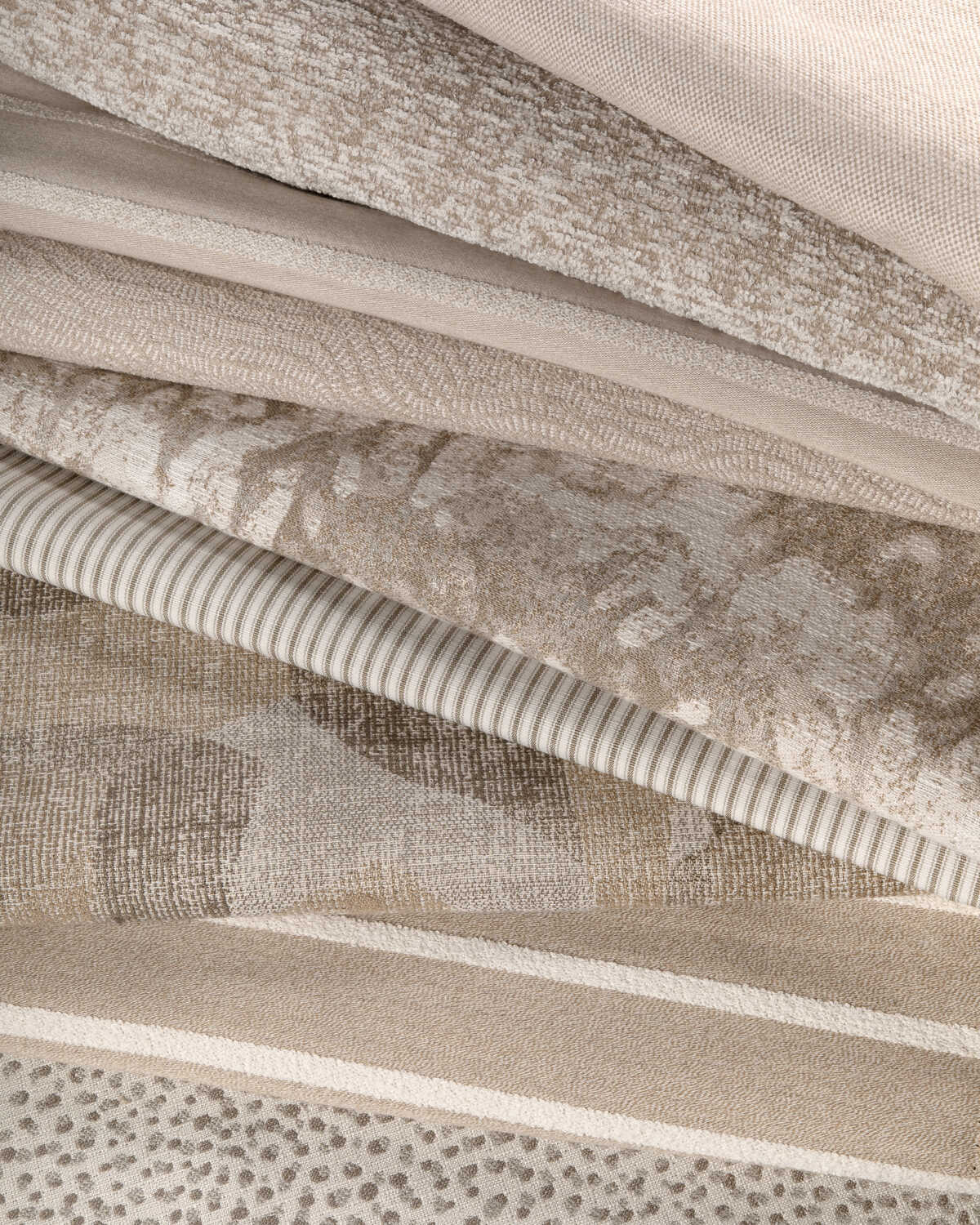 Pitterpatter - Feather - KRAVET COUTURE Fabric
