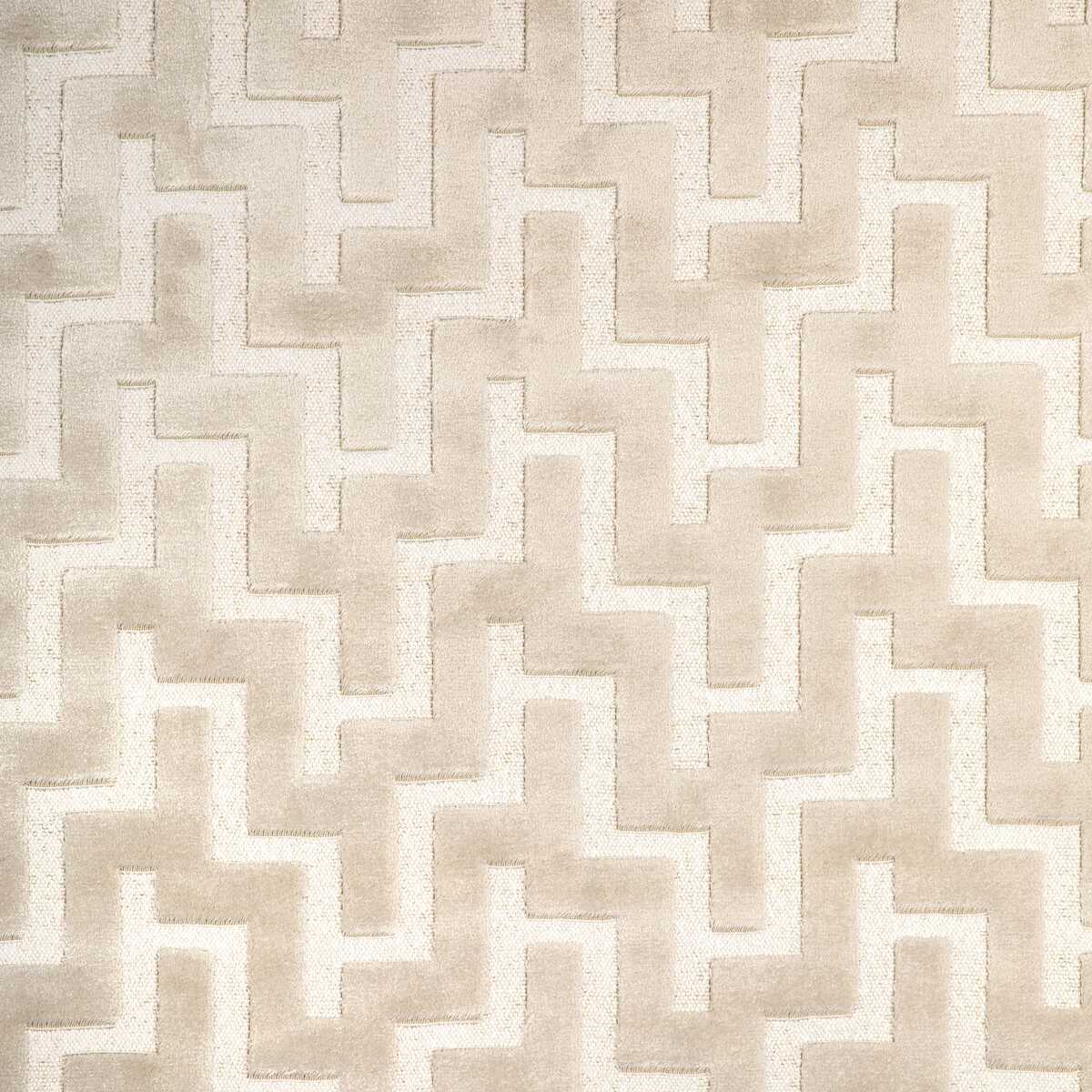 Kravet Design - 37355-161