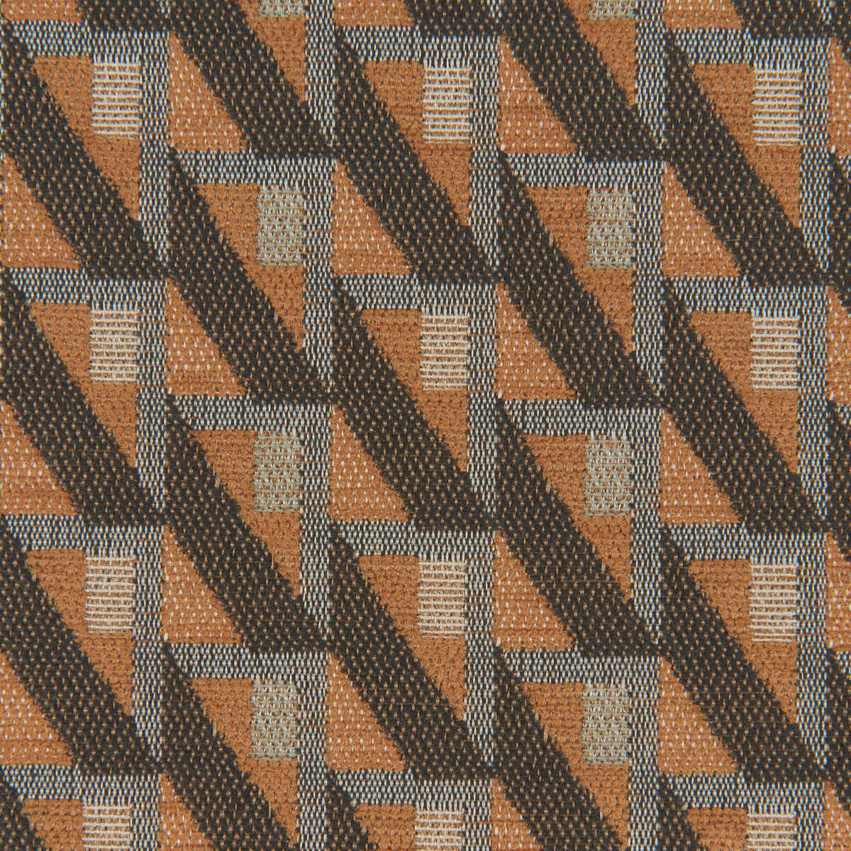 Square Root - Walnut - KRAVET CONTRACT Tela