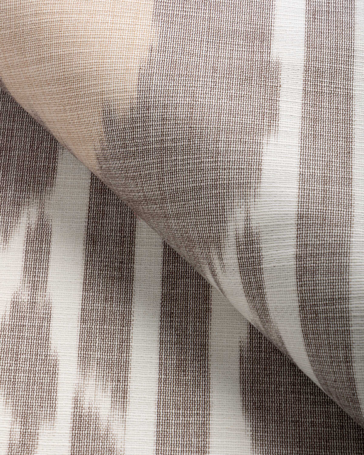 Aahana Ikat - Walnut - KRAVET DESIGN Tela