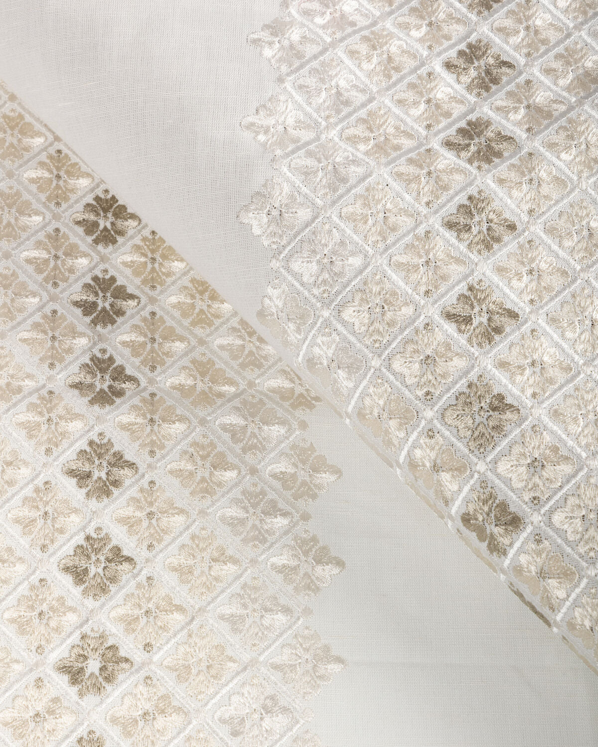 El Mirasol - Sea Pearl - Kravet Couture Fabric