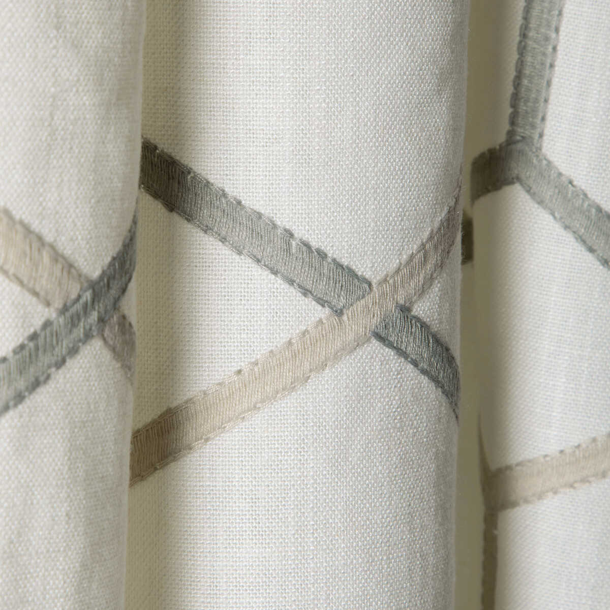 Gunnison - Stone - KRAVET BASICS Fabric
