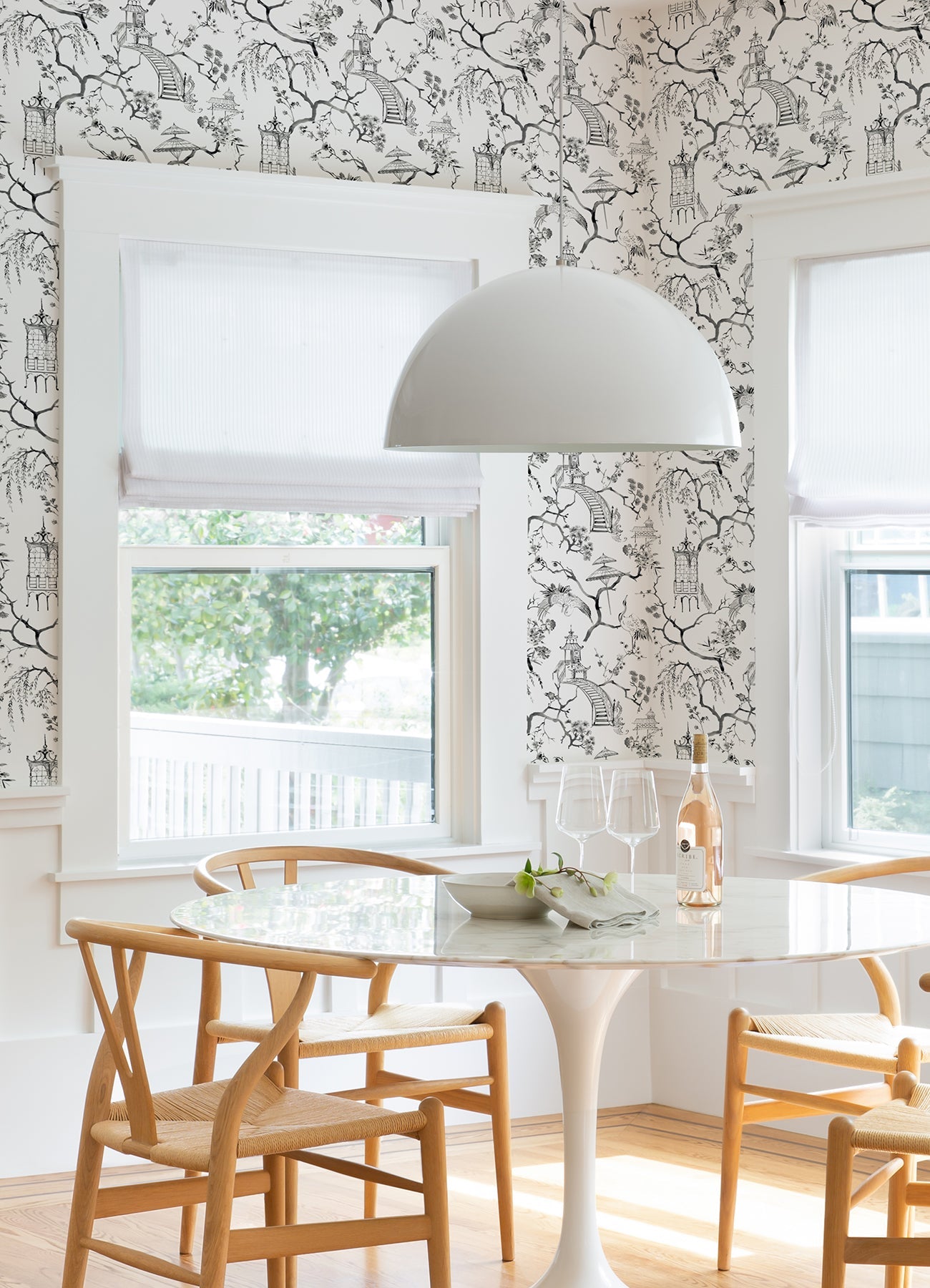 serena-blue-chinoiserie-wallpaper-charcoal-york-wallcoverings-4120-26809