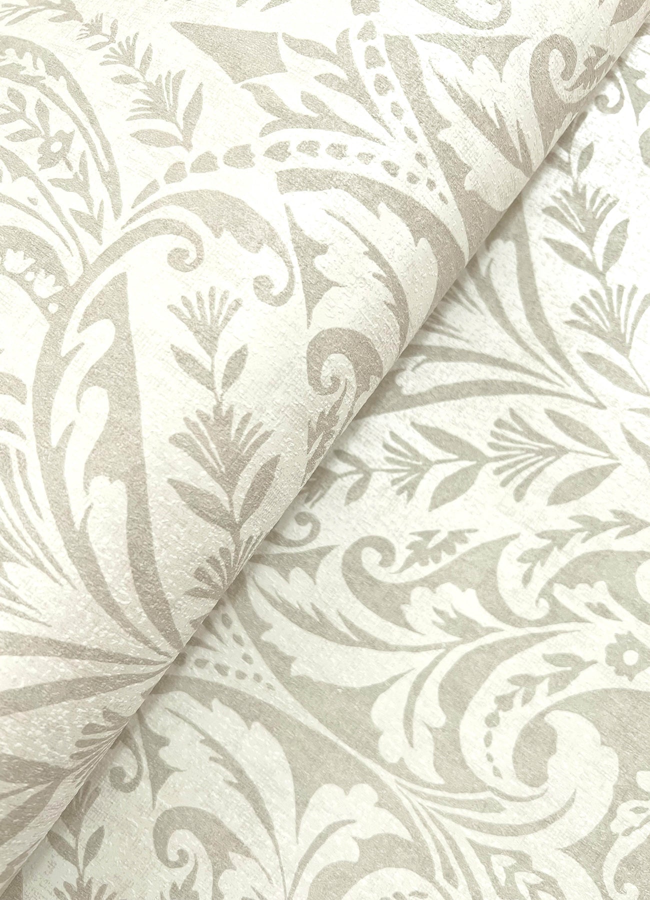 berkshire-damask-wallpaper-beige-york-wallcoverings-4147-27382