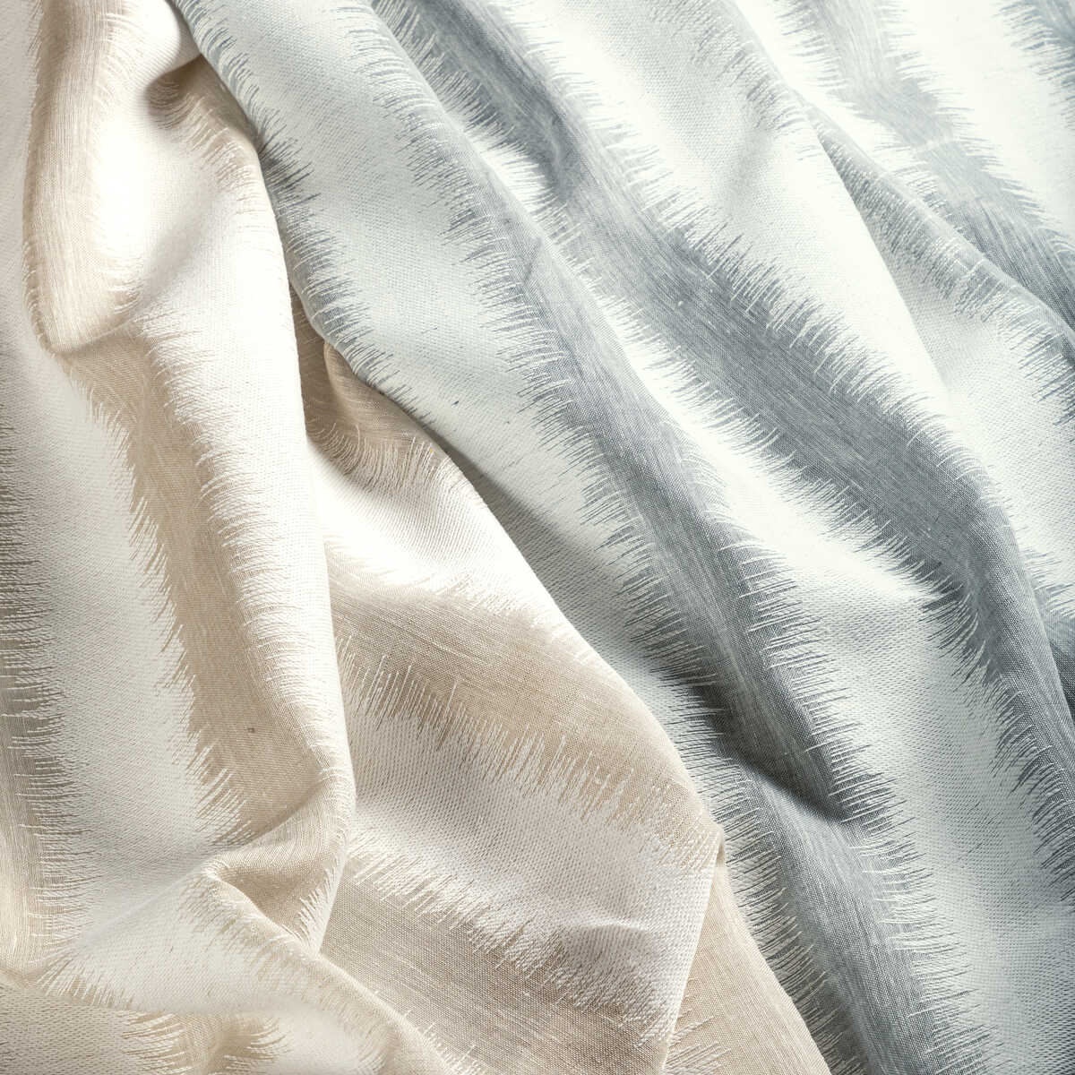 Pacific Lane - Linen - KRAVET DESIGN Fabric