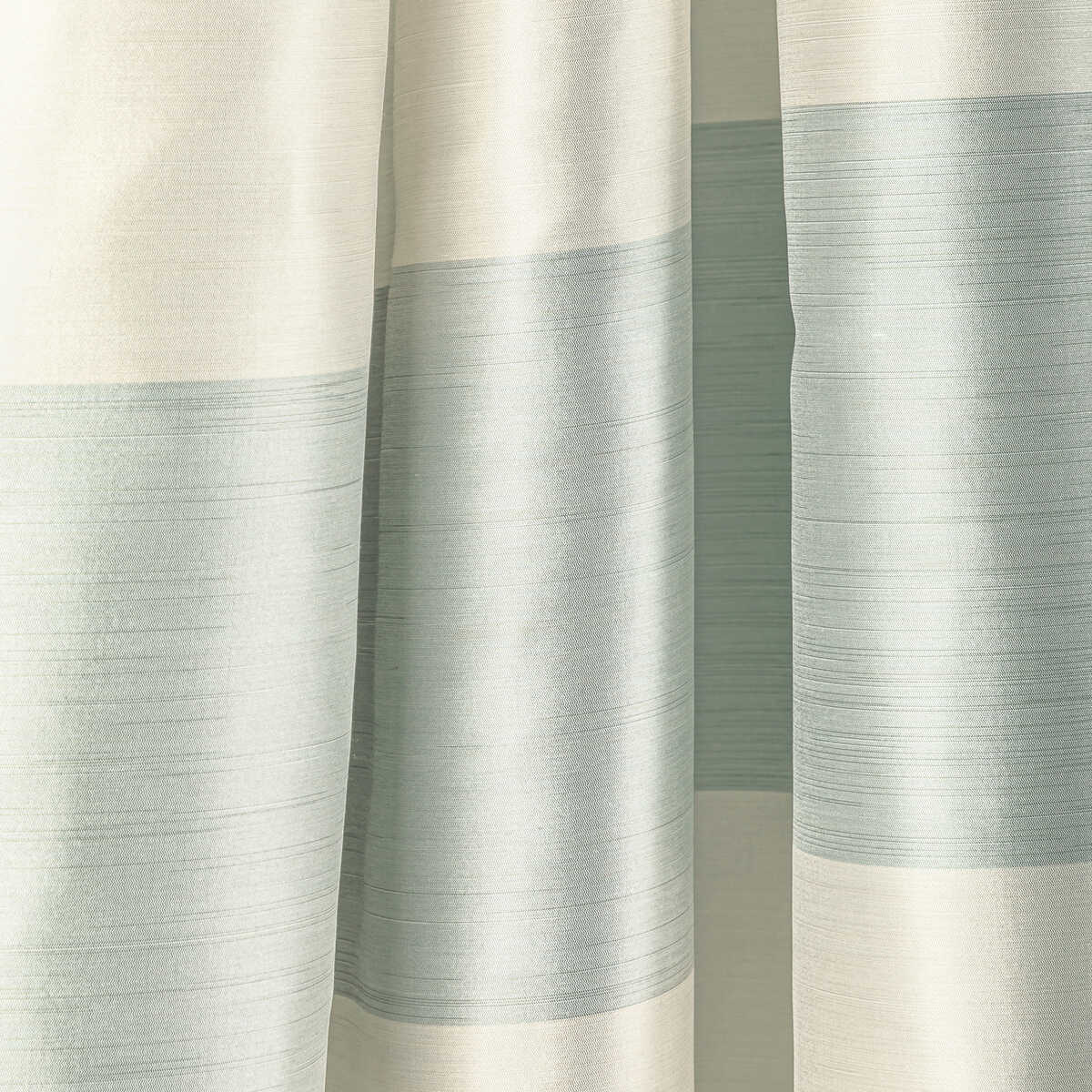 Line Drawn - Mist - KRAVET COUTURE Fabric
