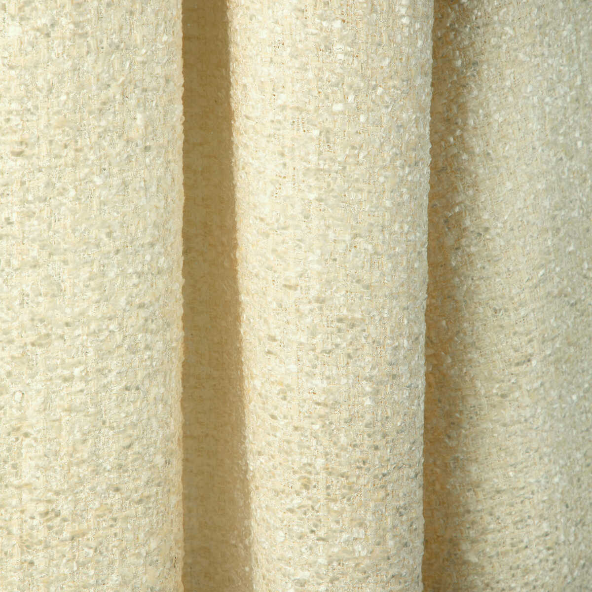 Full Lashes - Powder - KRAVET BASICS Tela