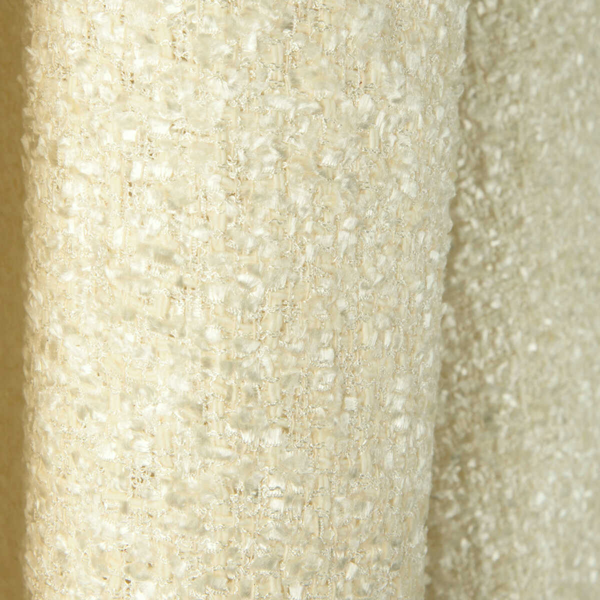 Full Lashes - Powder - KRAVET BASICS Tela