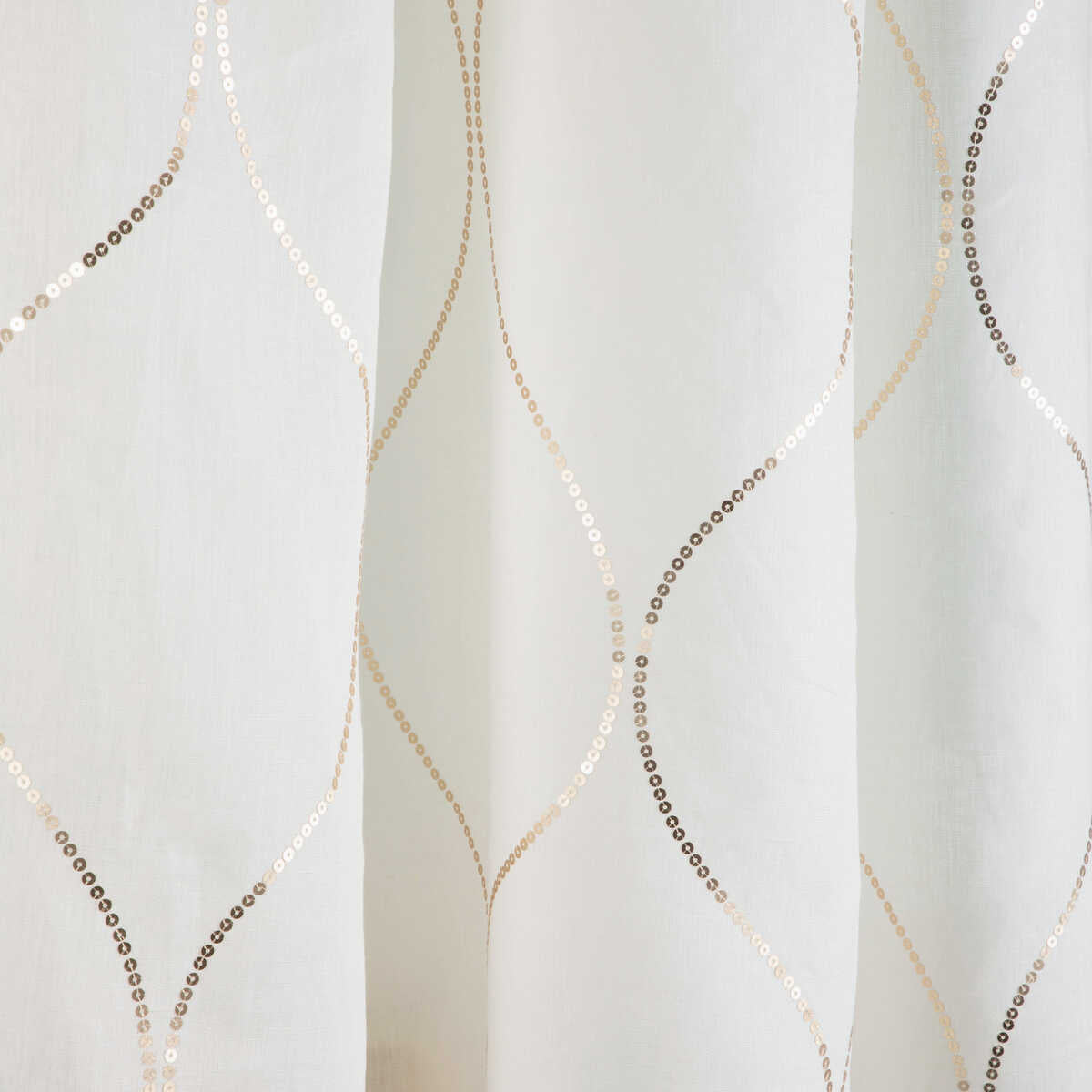 Shimmering Ogee - Gilt - KRAVET DESIGN Fabric
