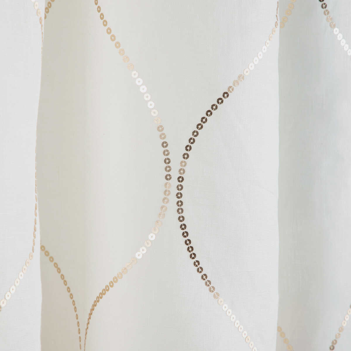 Shimmering Ogee - Gilt - KRAVET DESIGN Fabric