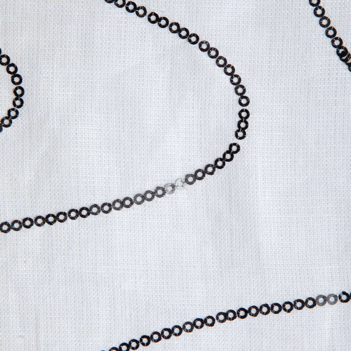 Undulating Wave - Domino - KRAVET DESIGN Fabric