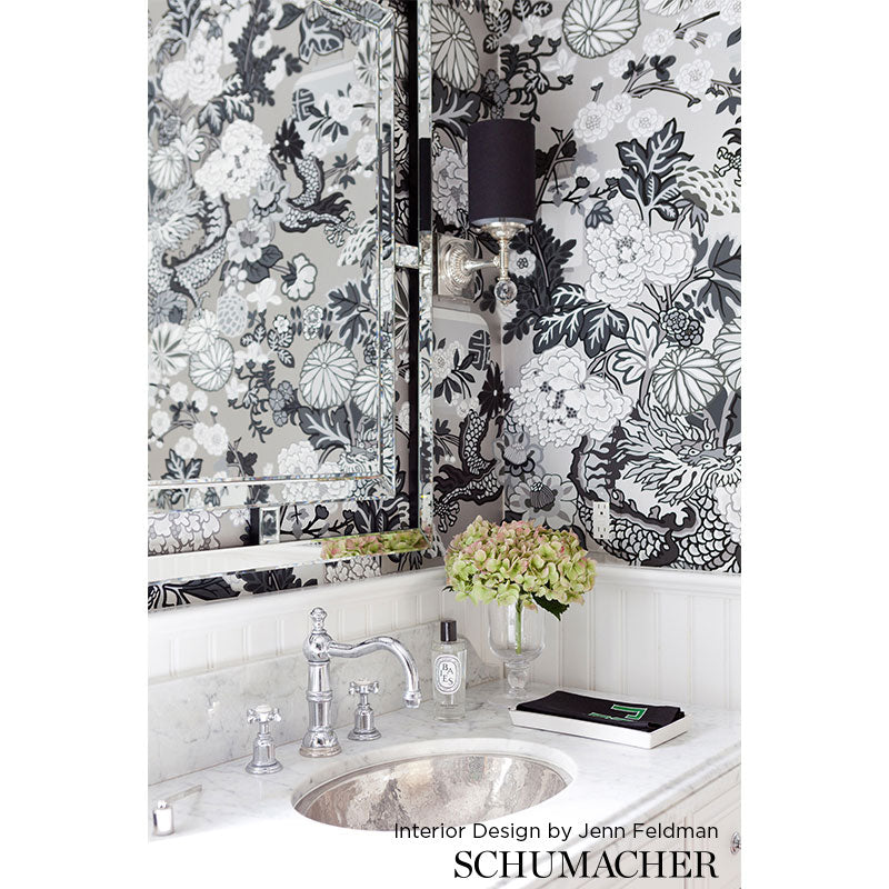 CHIANG-MAI-DRAGON-SMOKE-SCHUMACHER-5001066