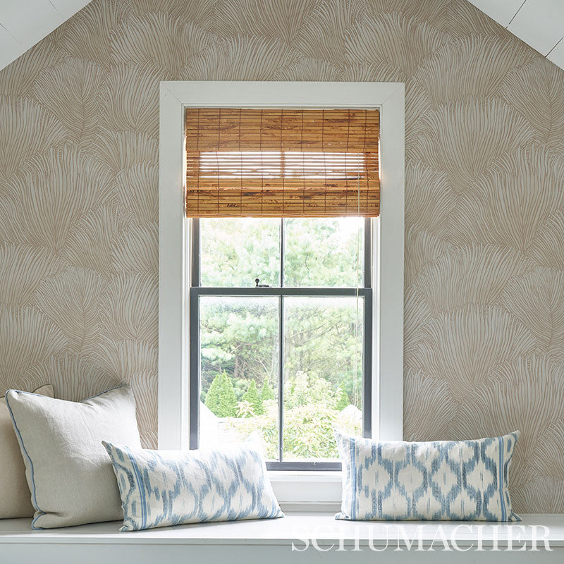 FONDALE-IVORY-SCHUMACHER-5012650