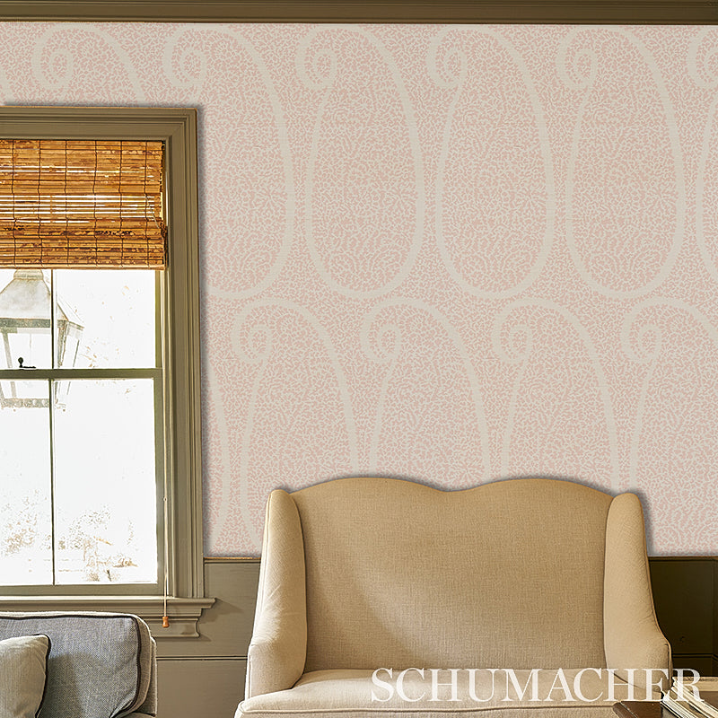 AMBALA-PAISLEY-SISAL-BLUSH-SCHUMACHER-5013032