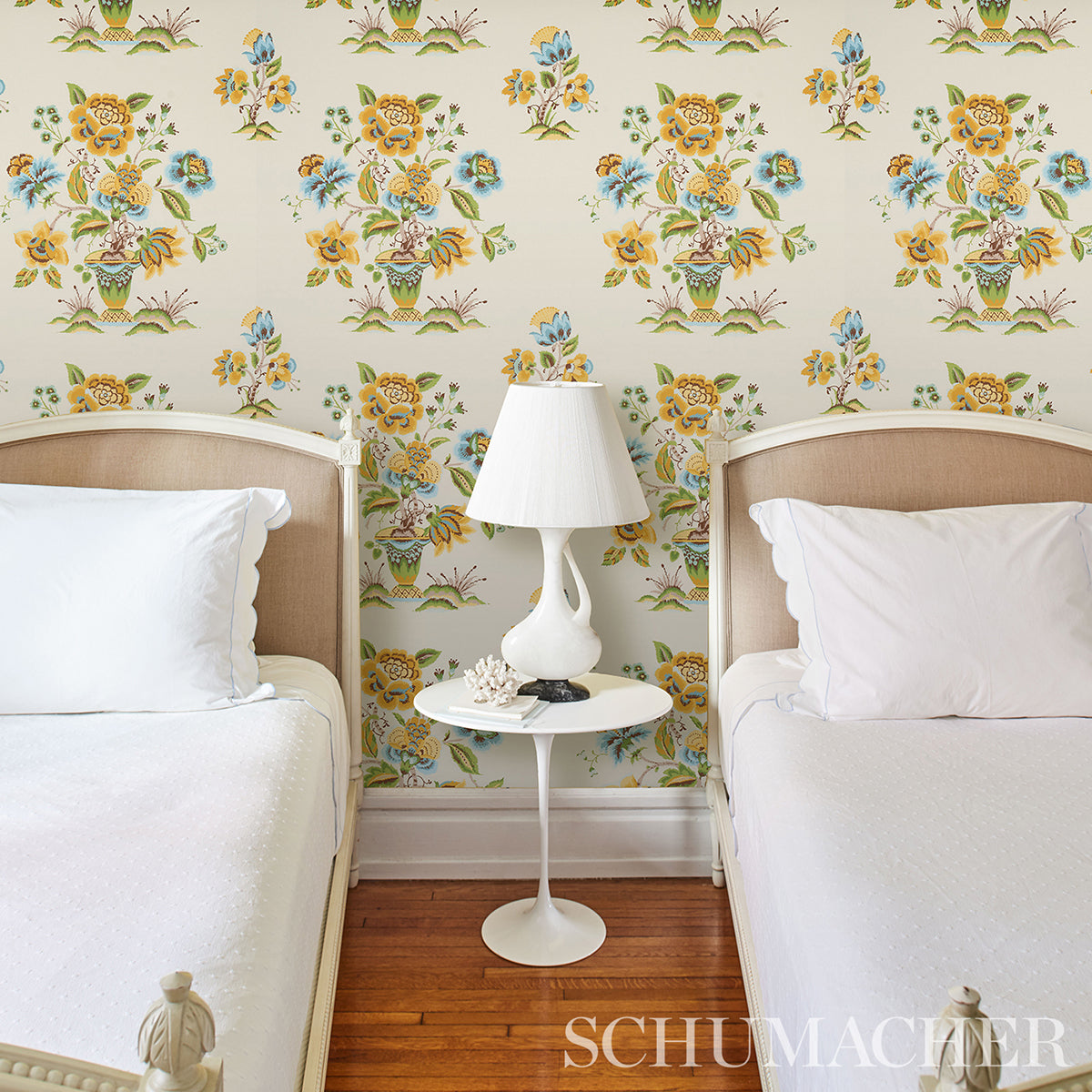 Ashford Ochre & Sky wallpaper by Schumacher, 5013182 — view 4 - Schumacher Wallpaper