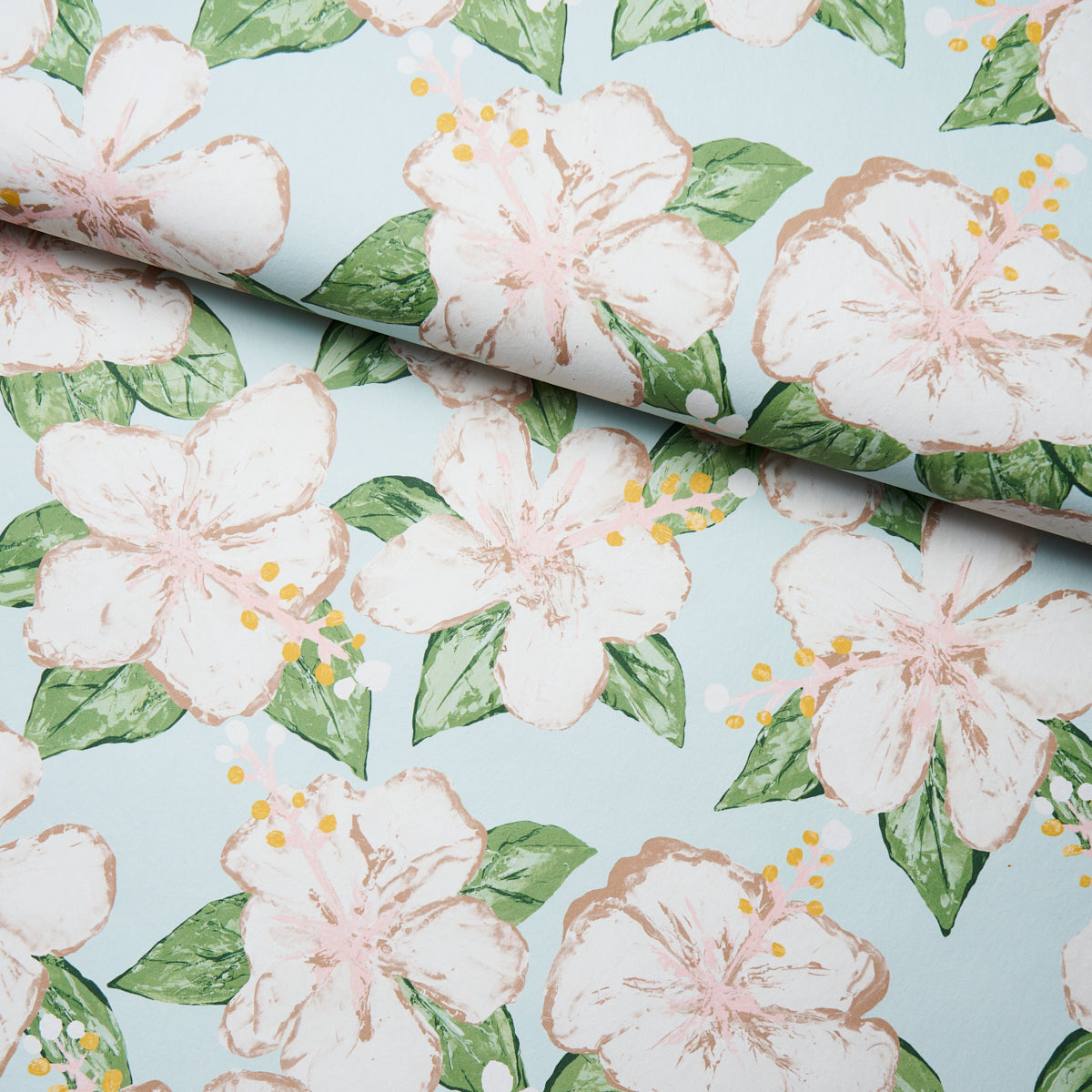 Fabienne Sky wallpaper by Schumacher, 5013810 — view 4 - Schumacher Wallpaper