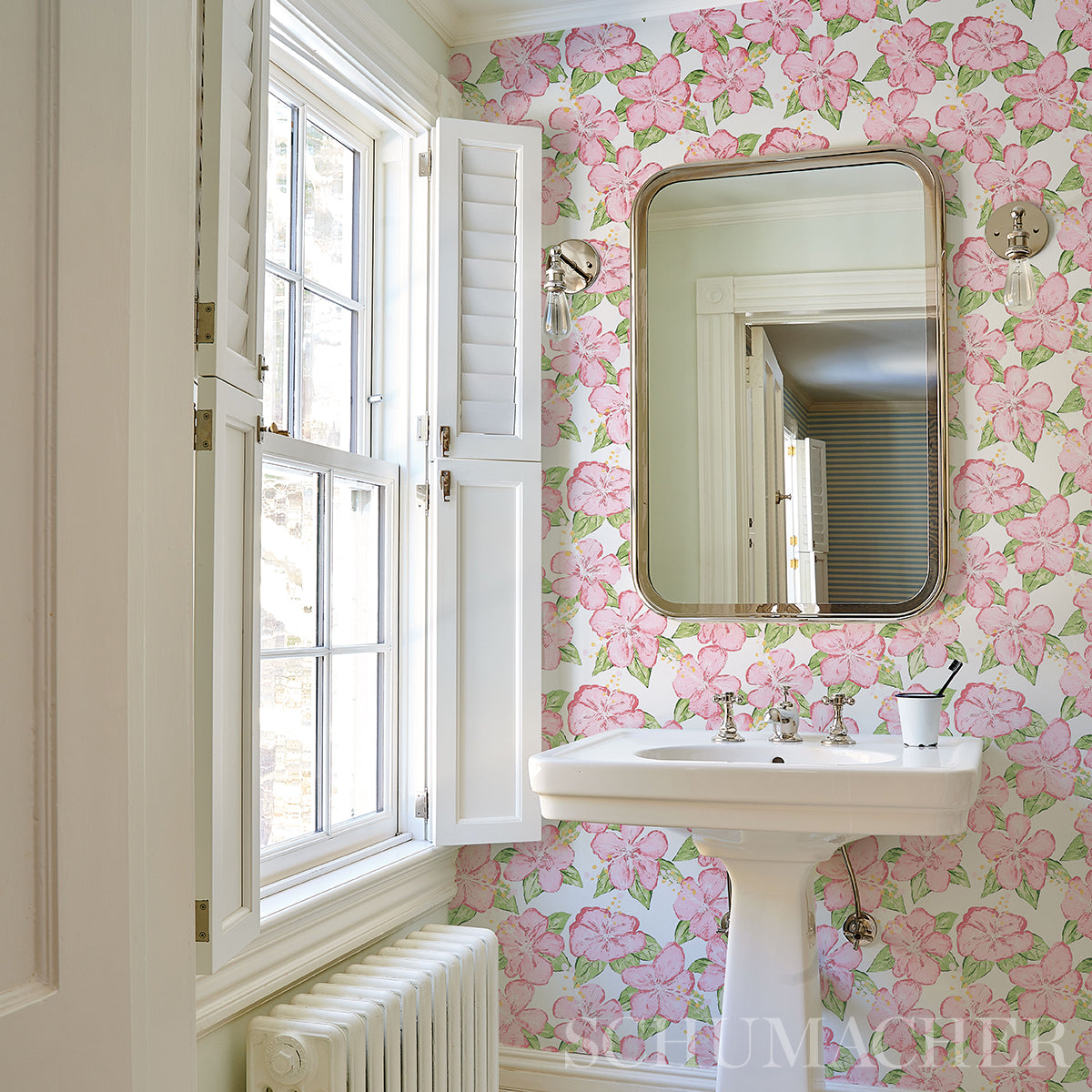 Fabienne Pink wallpaper by Schumacher, 5013811 — view 5 - Schumacher Wallpaper