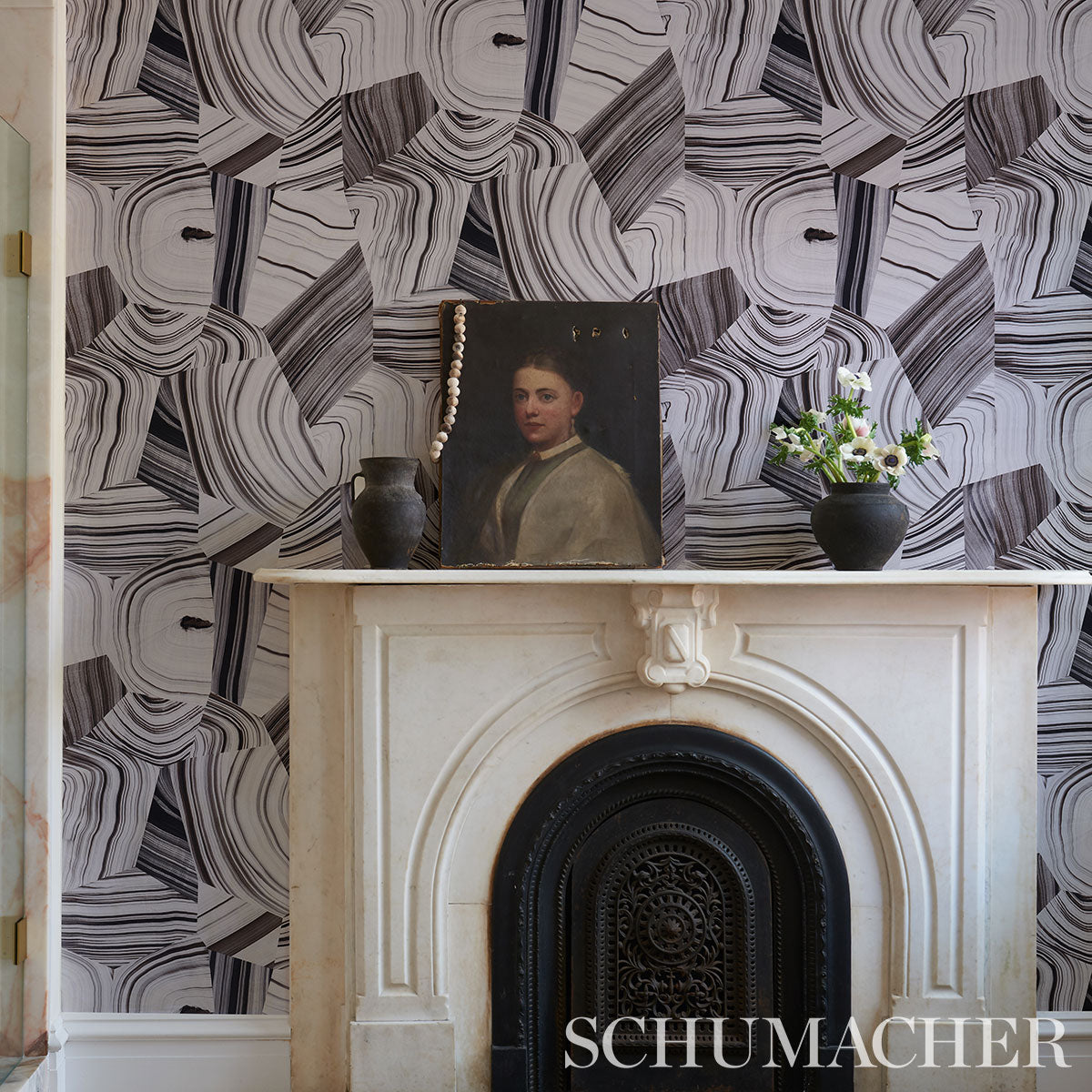 AGATE-SLICE-BLACK-AND-WHITE-SCHUMACHER-5013890