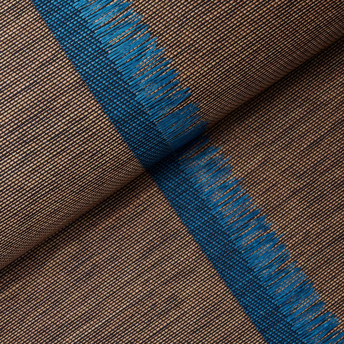 AXEL-FRINGE-WALLCOVERING-PEACOCK-BROWN-SCHUMACHER-5015710