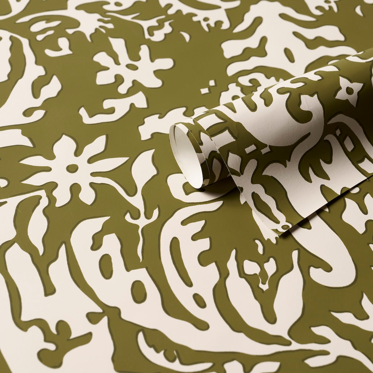SUFFOLK-DAMASK-OLIVE-SCHUMACHER-5016242