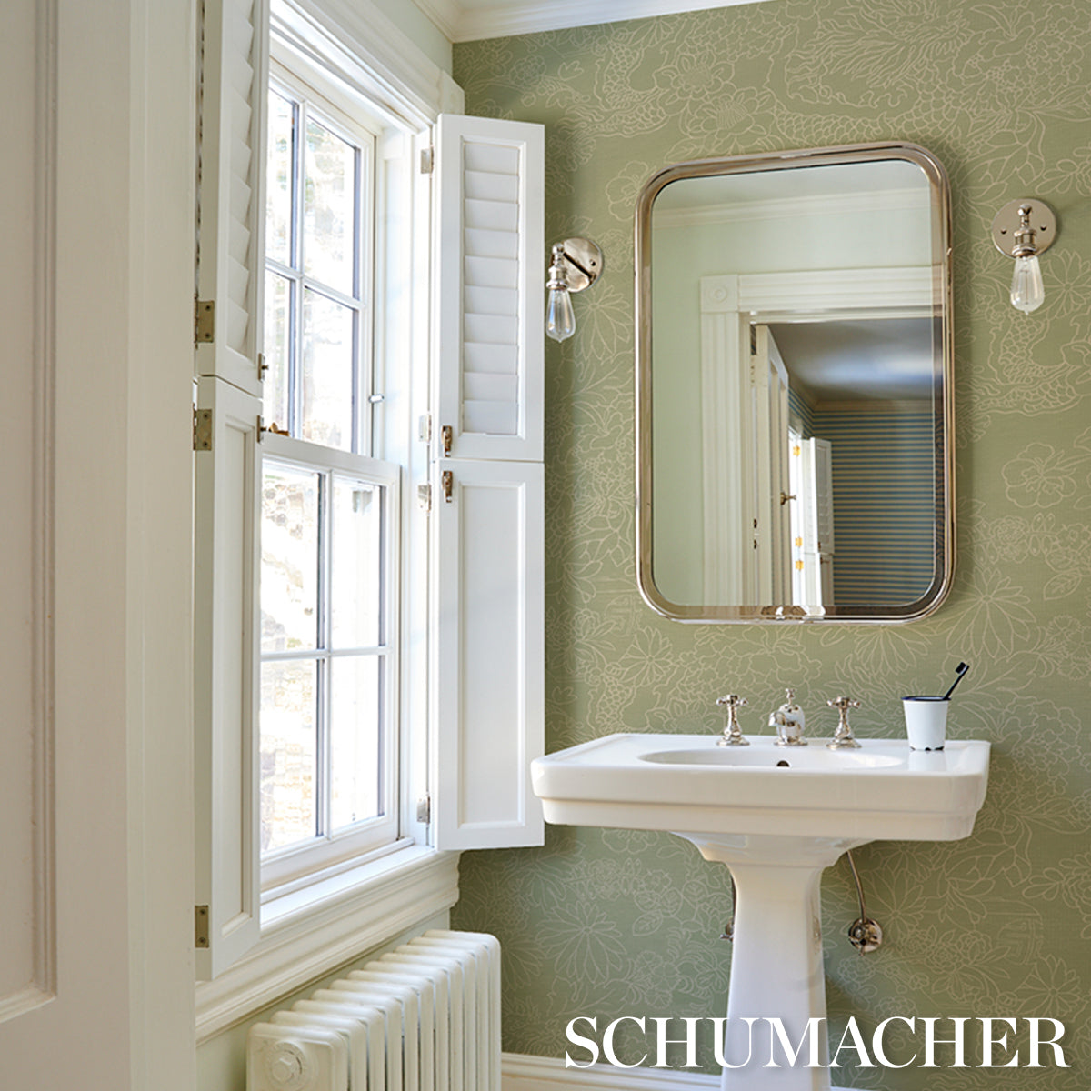 CHIANG-MAI-DRAGON-SILHOUETTE-RAFFIA-SAGE-SCHUMACHER-5017621 - Schumacher Wallpaper