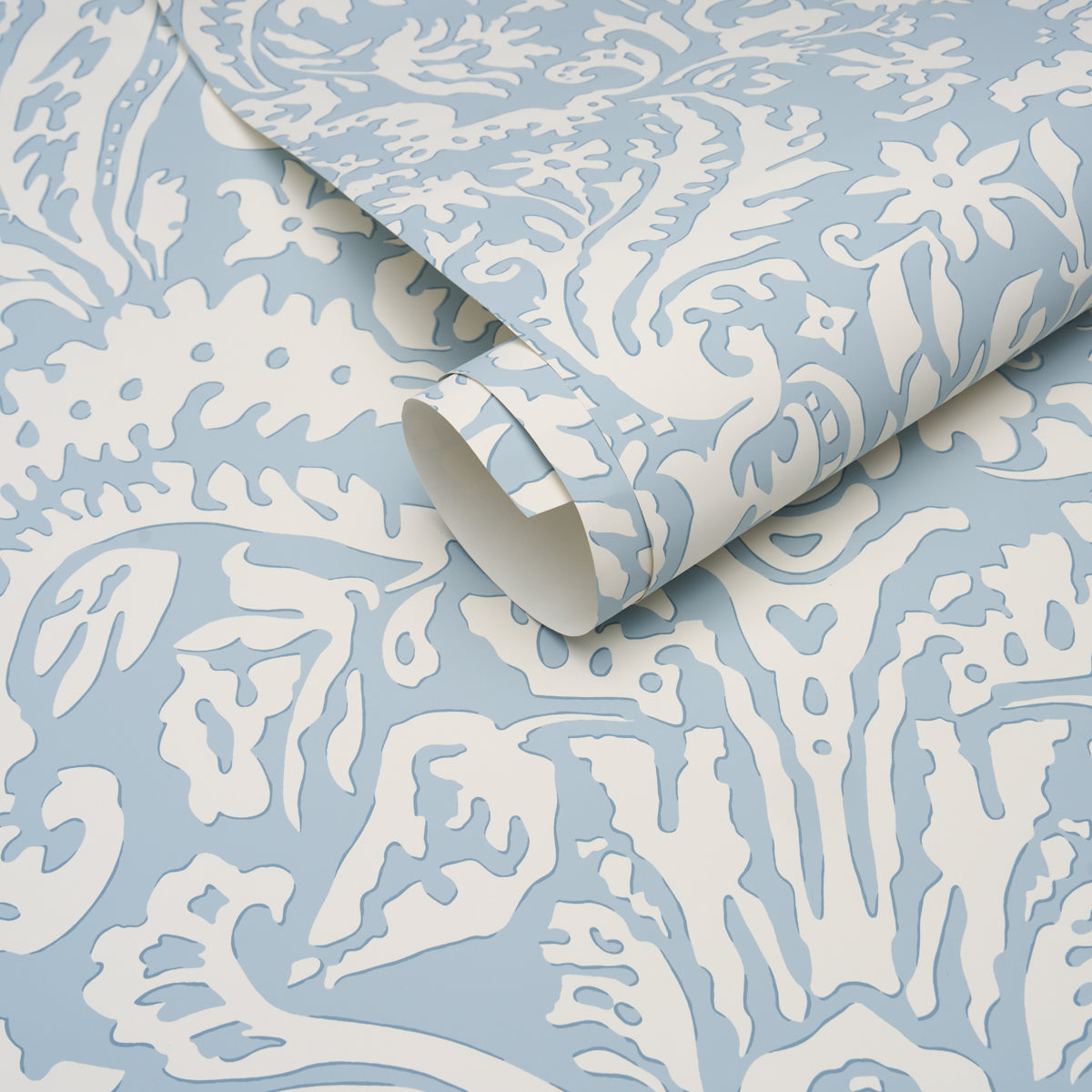 SUFFOLK-DAMASK-BLUE-SCHUMACHER-5017721