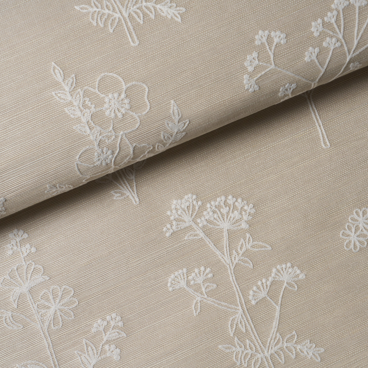 LISBETH-EMBROIDERED-SISAL-PEARL-SCHUMACHER-5017912