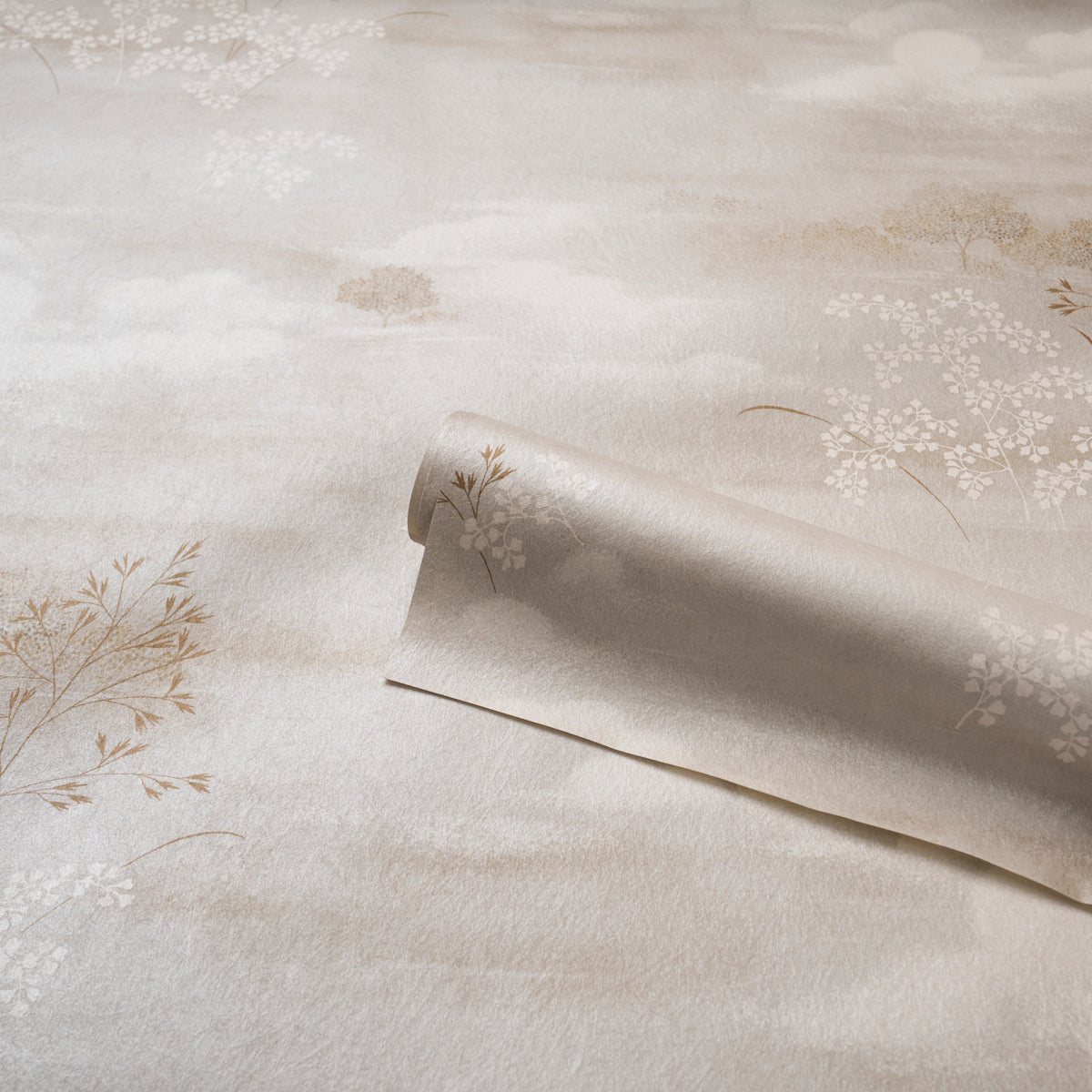 CALM-SKIES-NEUTRAL-SCHUMACHER-5018042 - Schumacher Wallpaper