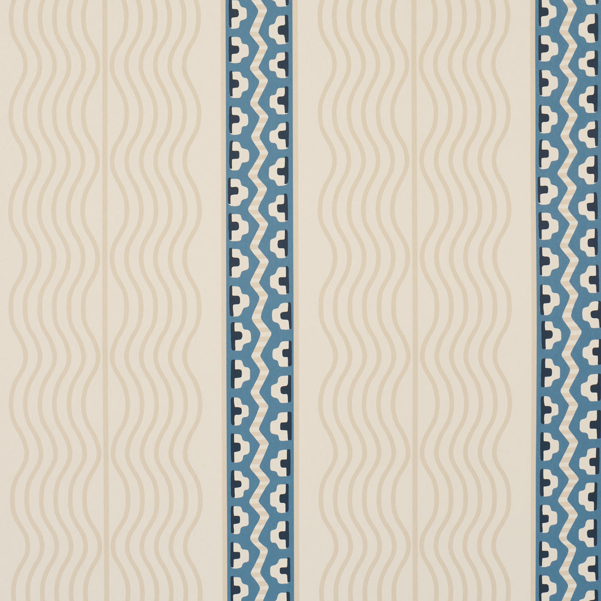 CR-ME-ANGLAISE-ENGLISH-CREAM-DENIM-BLUE-SCHUMACHER-5018302 - Schumacher Wallpapers
