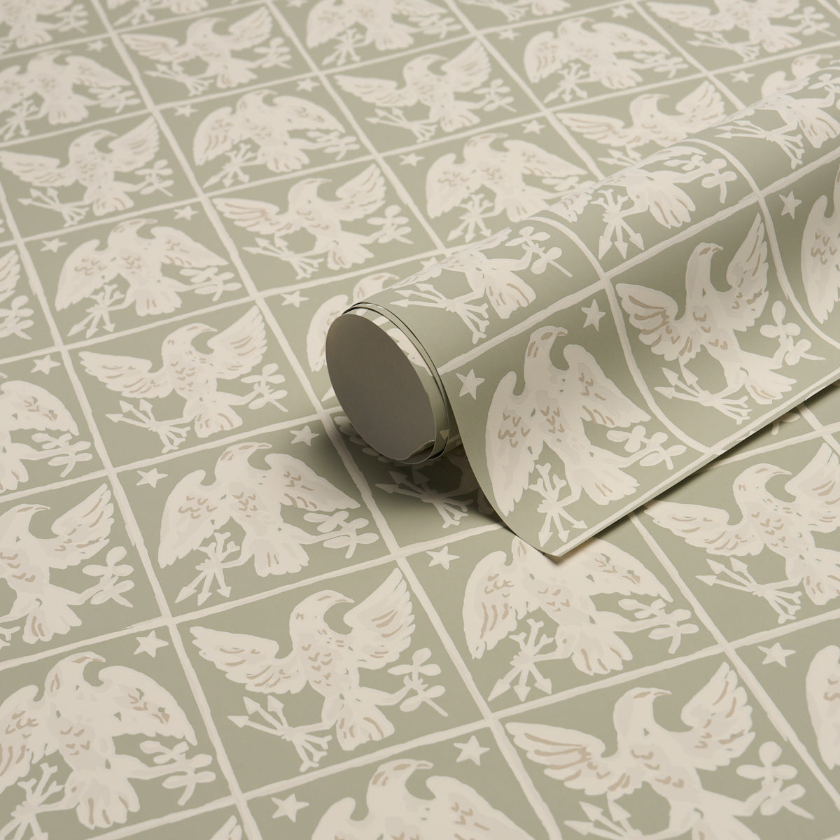 Barton'S Eagle Hand Print - Green - Schumacher 5018400 Wallpaper - Schumacher Wallpaper