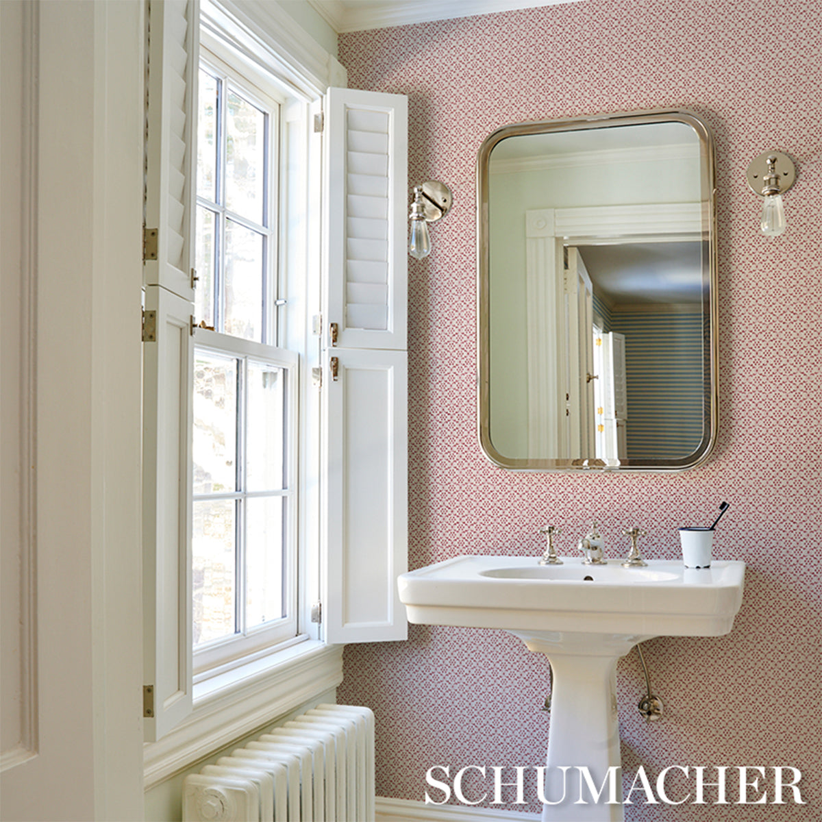 Schumacher Laksha wallpaper in Red, 5018482 — view 5 - Schumacher Wallpaper