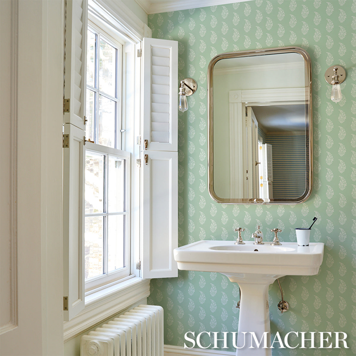 Schumacher Kaia Paisley wallpaper in Celadon, 5018491 — view 6 - Schumacher Wallpaper