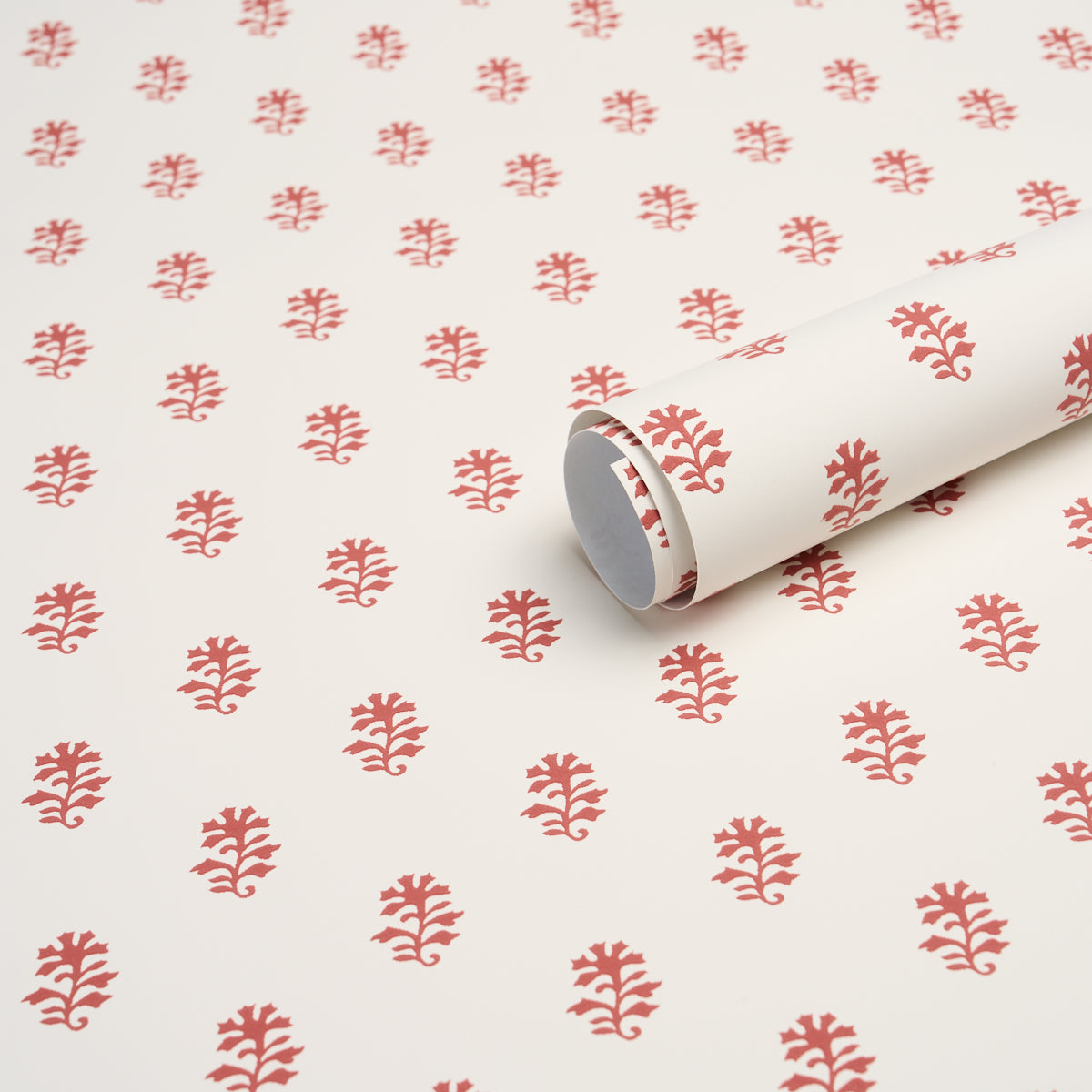 Schumacher Iksha wallpaper in Cranberry, 5018501 — view 5 - Schumacher Wallpaper