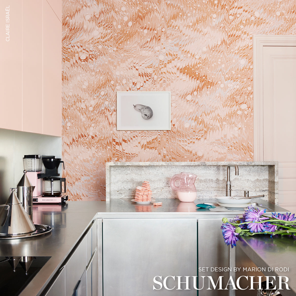 Schumacher Mesmeric wallpaper in Sand, 5018590 — view 6 - Schumacher Wallpaper