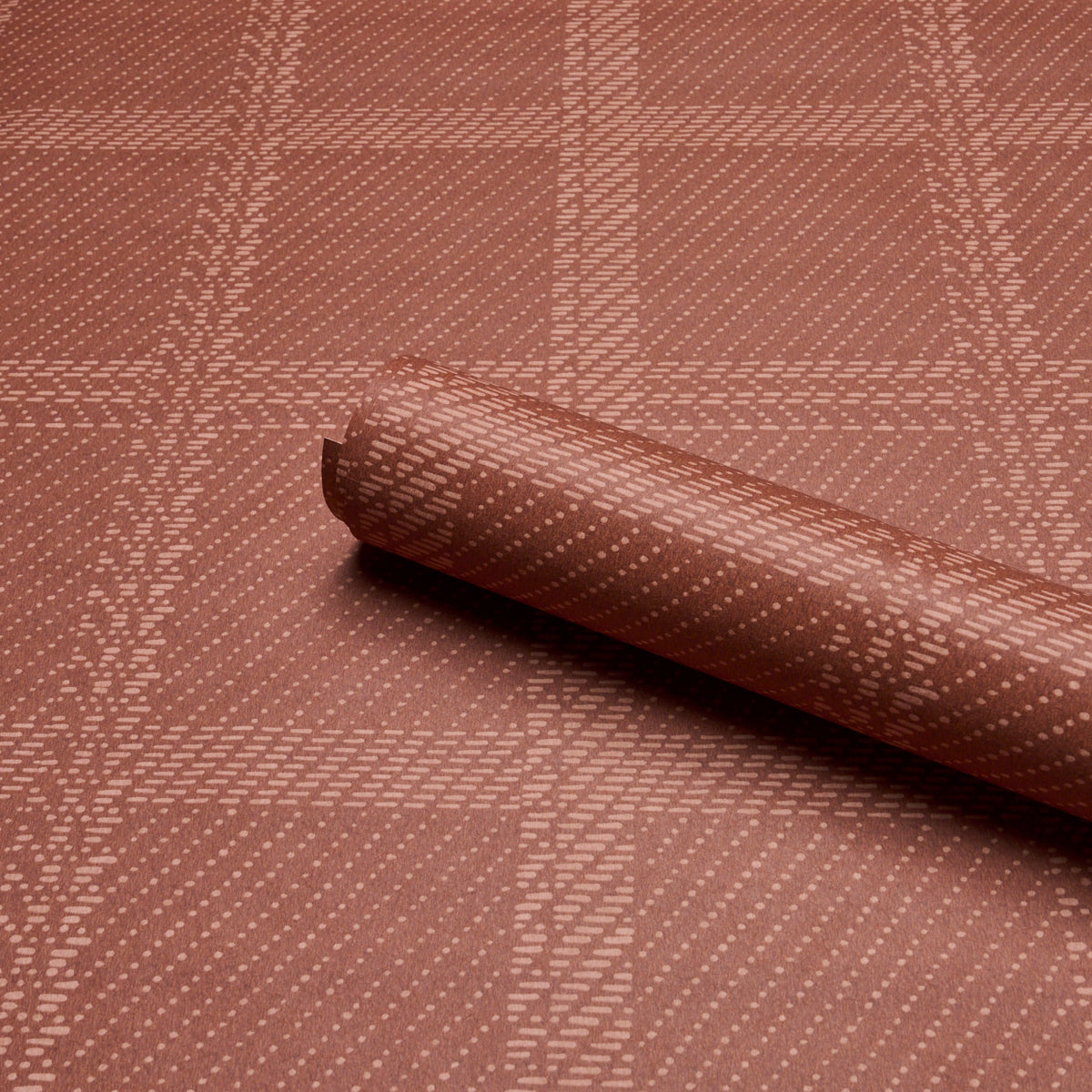 Schumacher Vibrato Plaid wallpaper in Terracotta, 5018612 — view 4 - Schumacher Wallpaper