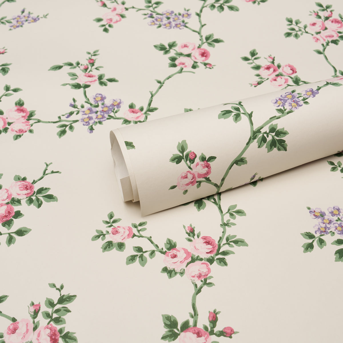 Schumacher A Rose Is A Rose Is A Rose wallpaper in Rose Quartz, 5018650 — view 4 - Schumacher Wallpaper