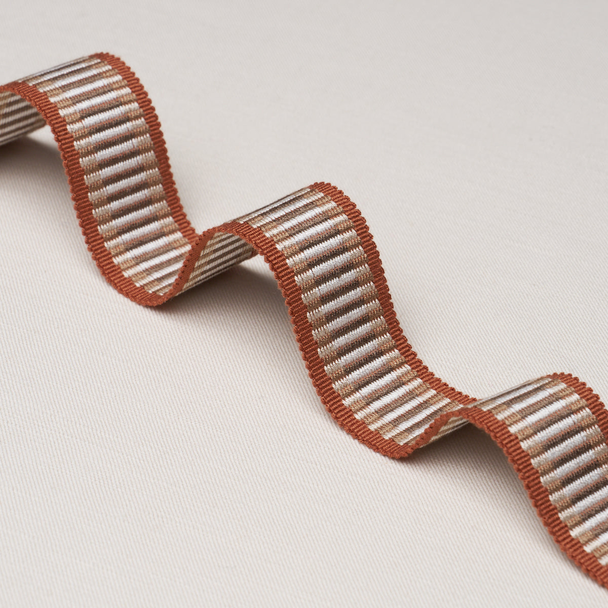 LITCHFIELD-BRAID-RED-SCHUMACHER-63338 - Schumacher Trim