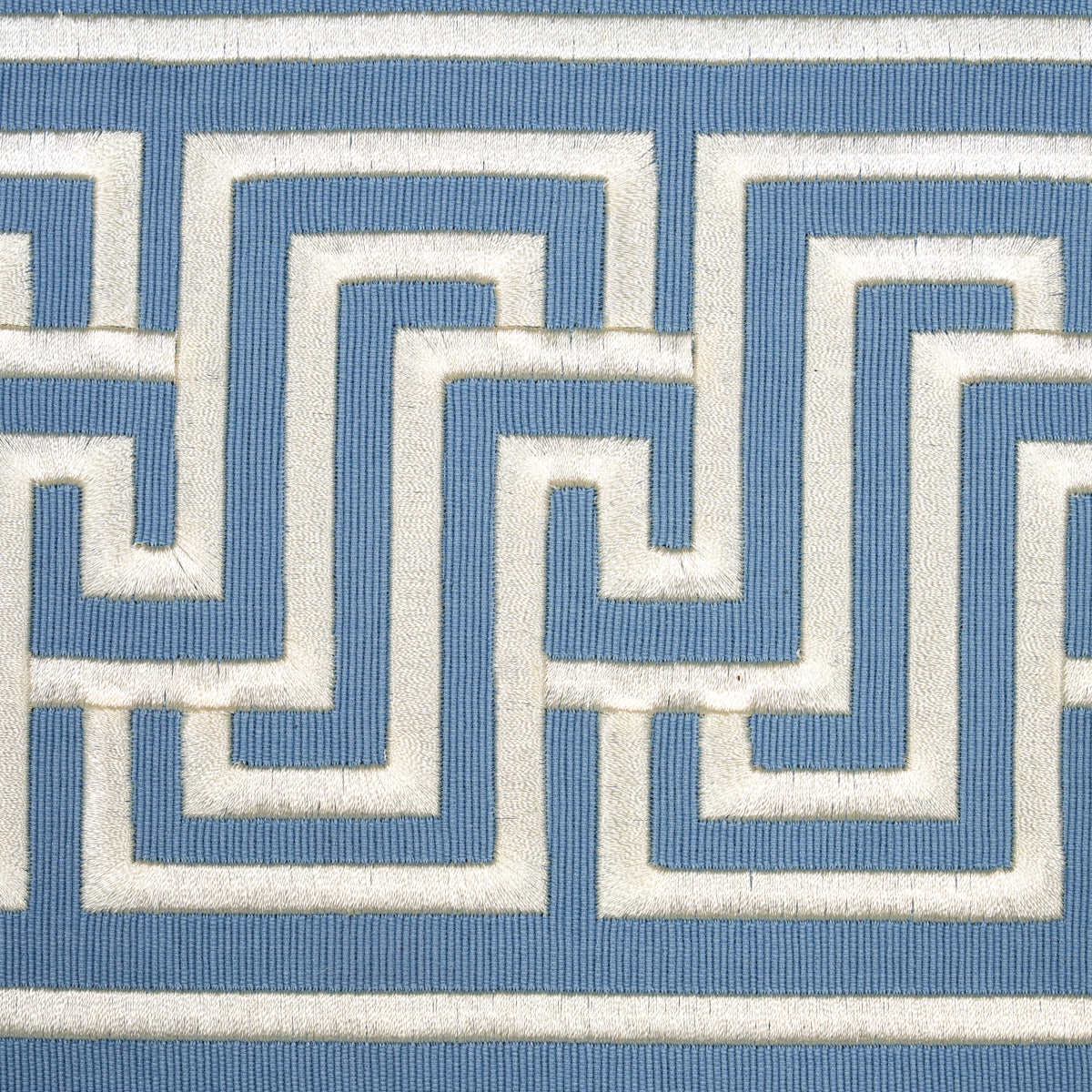 LABYRINTH-TAPE-SKY-SCHUMACHER-66148 - Schumacher Trim