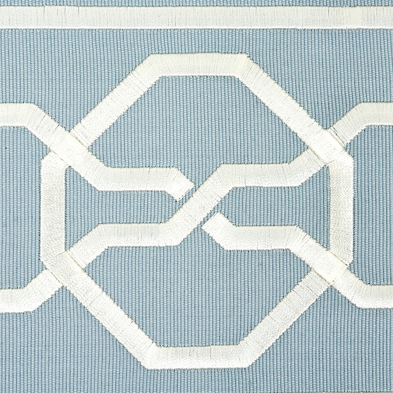 MALMAISON-TAPE-SKY-SCHUMACHER-66158 - Schumacher Trim