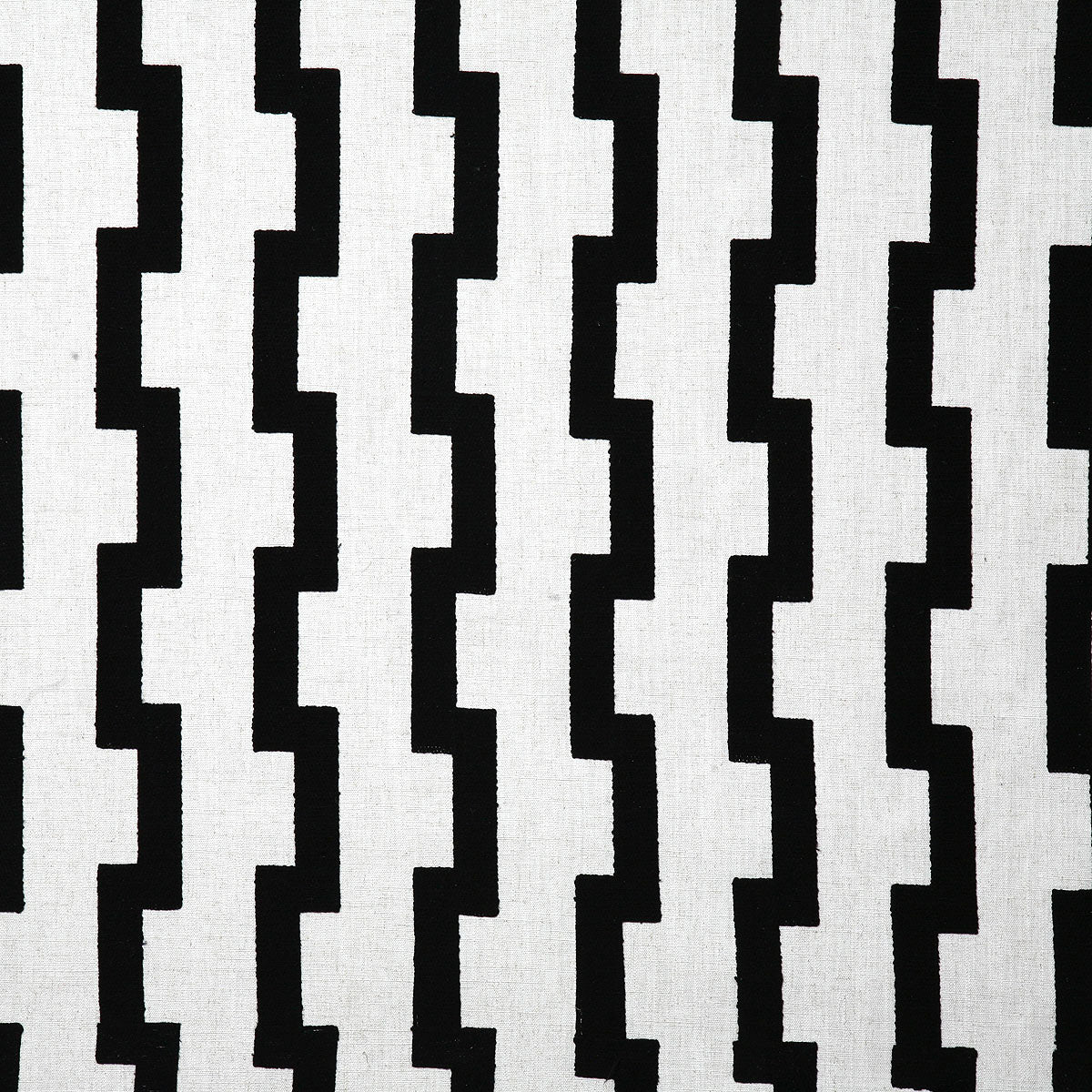 6672-mayrose-domino-pindler