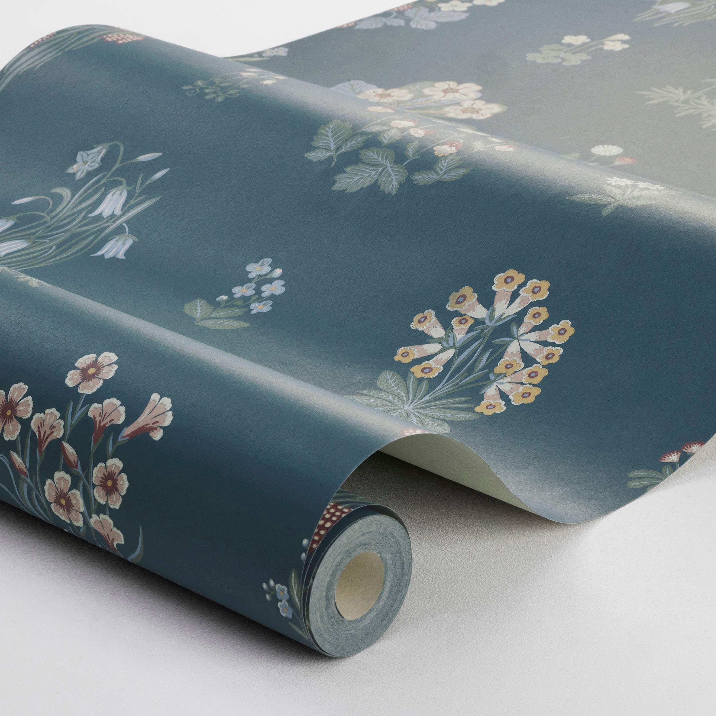 NGSFLORA-SPRUCE-SCHUMACHER-6952 - Schumacher Wallpaper