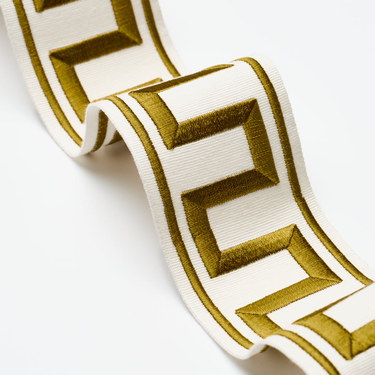 GREEK-KEY-EMBROIDERED-TAPE-GOLD-SCHUMACHER-70813 - Schumacher Trim