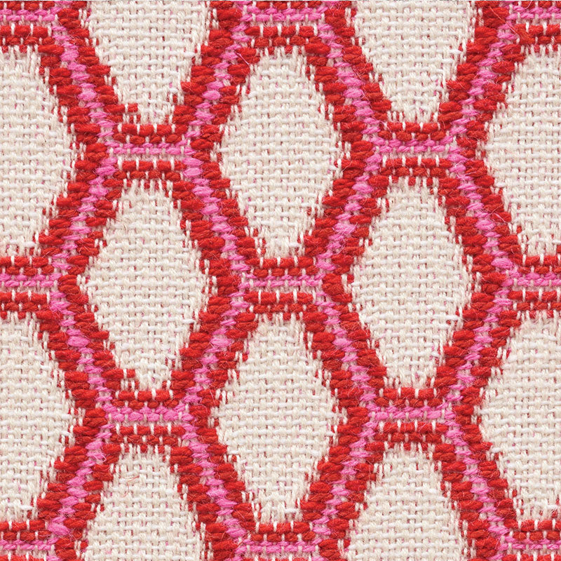 BEEHIVE-VALENTINE-SCHUMACHER-73421